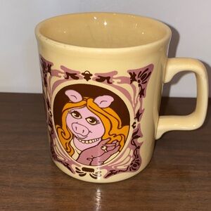 Vintage 1978 Muppet Show Miss Piggy Coffee Mug Cup Jim Henson Kiln Craft